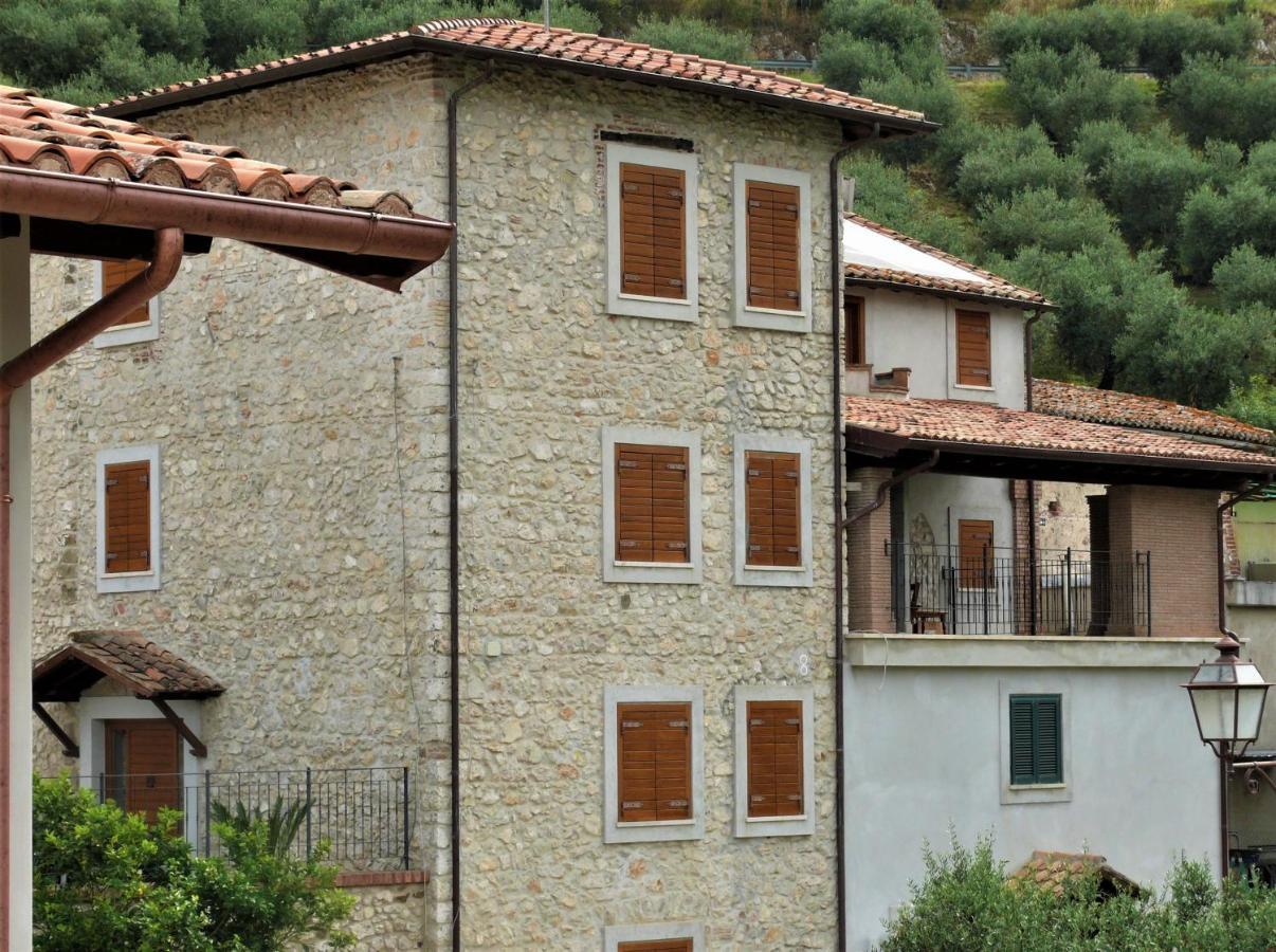 Casale Dei Priori Bed & Breakfast Rocca Massima Bagian luar foto