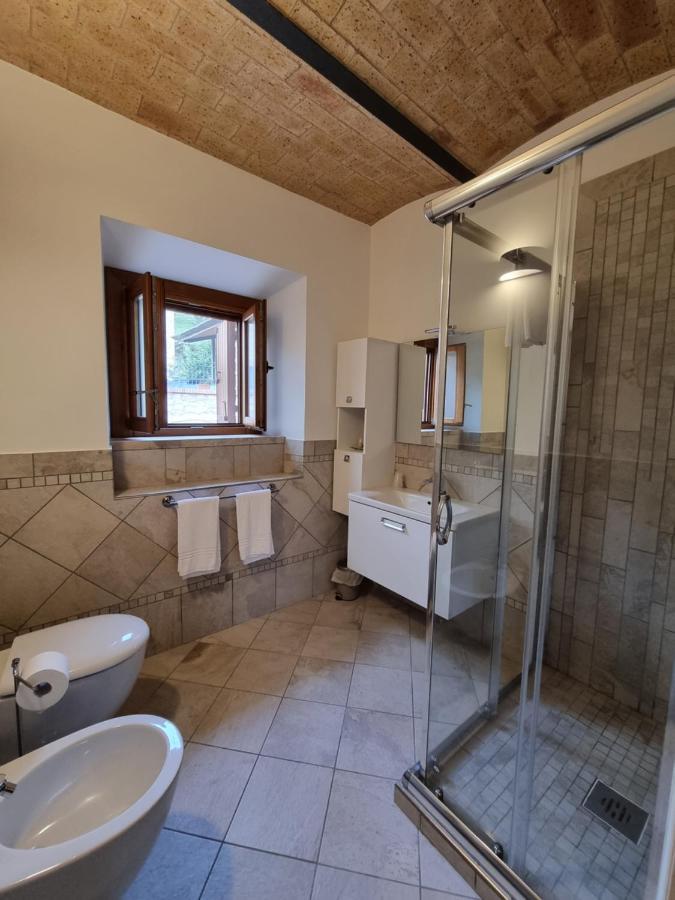 Casale Dei Priori Bed & Breakfast Rocca Massima Bagian luar foto